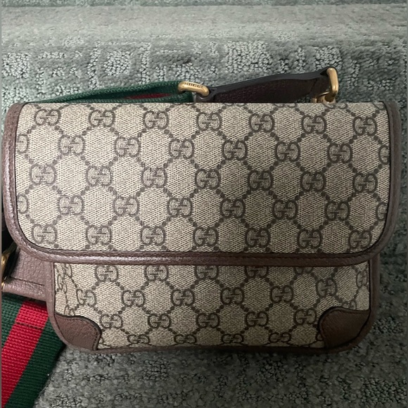 Gucci GG Supreme Neo Vintage Small Messenger Bag - Picture 5 of 13